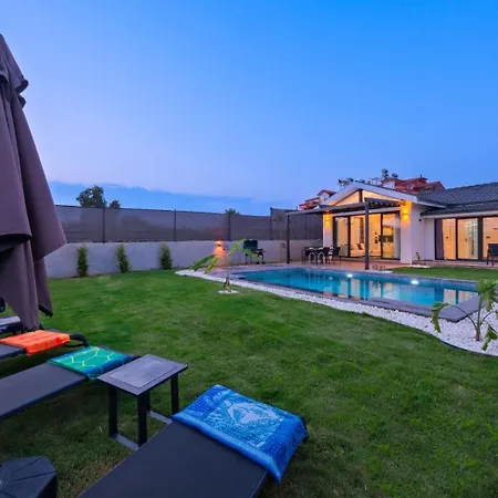 Villa Arel House