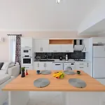 Arel House Villa
